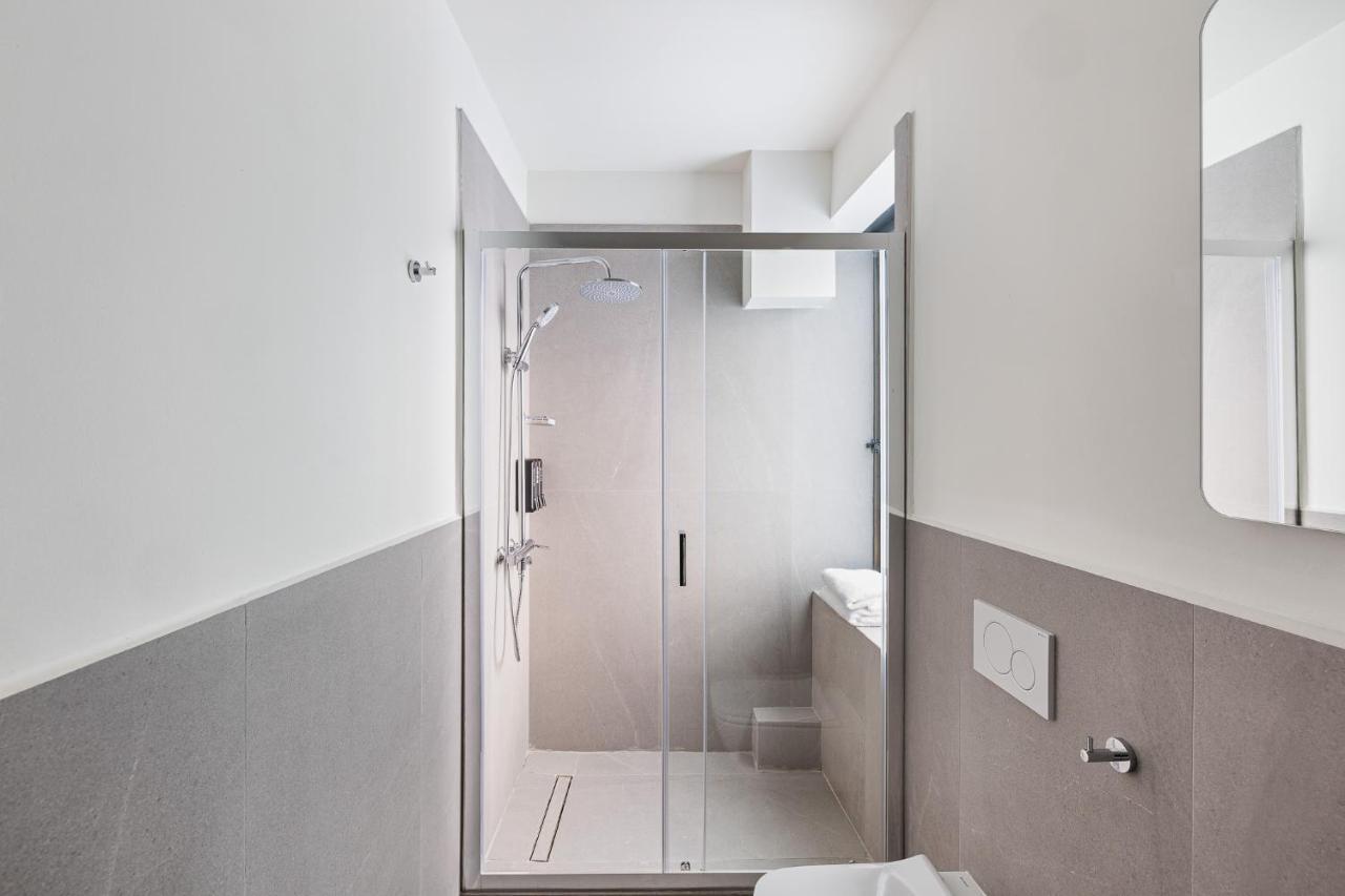 Airio Athens Suites Atenas Exterior foto